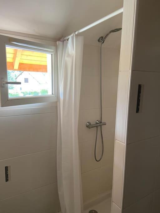 Appartement Familial A Crots エクステリア 写真