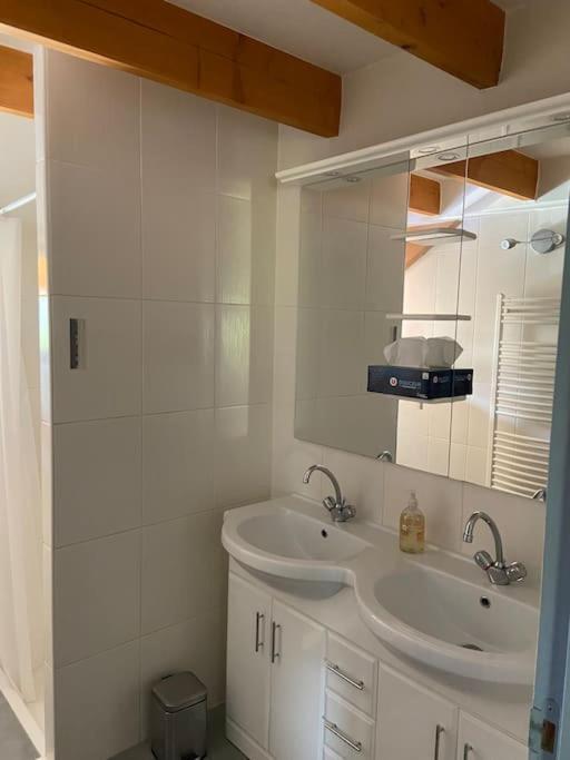 Appartement Familial A Crots エクステリア 写真